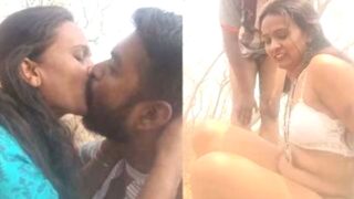 Sexy Marathi Bhabhi Kavita Steamy Hot Outdoor Sex With Bf