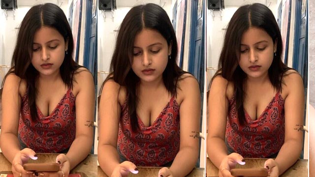 Sexy Bengali Hot Girlfriend Threesome Fucking Video Sex Clips
