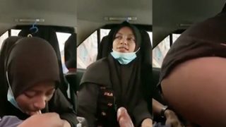 Sexy Hijabi Girl Giving Blowjob Dick Fucking Inside Car MMS